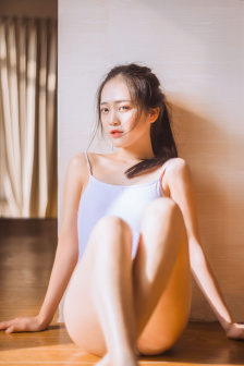 韩剧年轻的阿姨